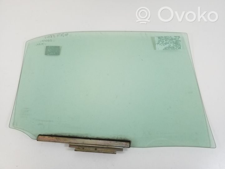 Toyota Prius (XW10) Rear door window glass 68152-47010