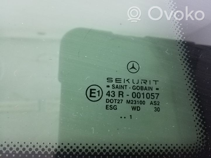 Mercedes-Benz CLC CL203 Galinis šoninis kėbulo stiklas A2036706012