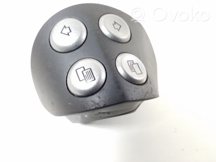 Mercedes-Benz SLK R171 Steering wheel buttons/switches A1718209510