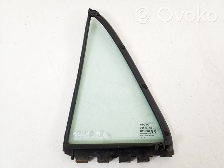 Toyota Corolla E120 E130 Vetro del deflettore posteriore 68123-02070