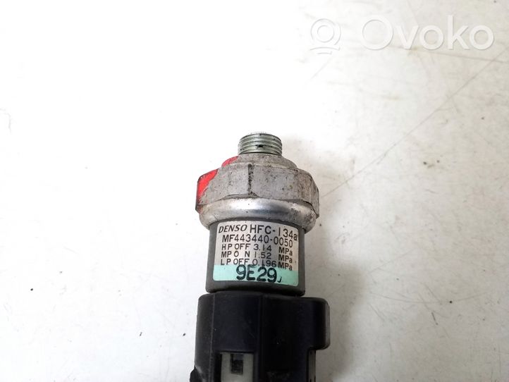 Toyota Corolla E120 E130 Sensor de presión del aire acondicionado (A/C) 88645-60030