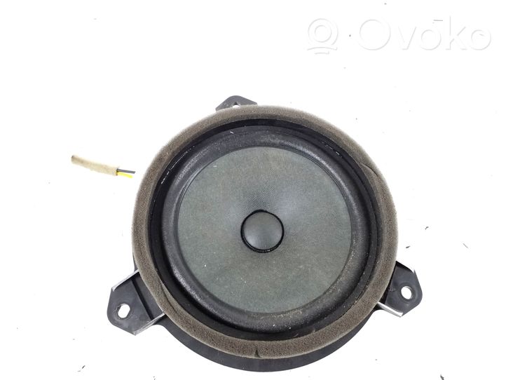 Toyota RAV 4 (XA30) Garsiakalbis (-iai) galinėse duryse 86160-52330