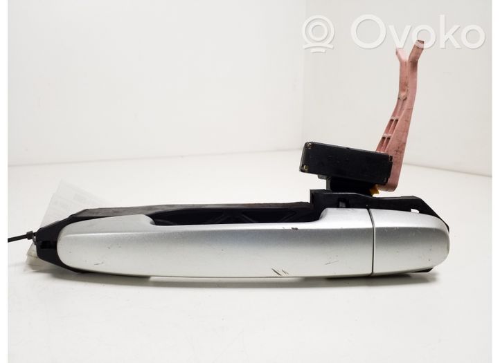 Toyota Avensis Verso Rear door exterior handle 