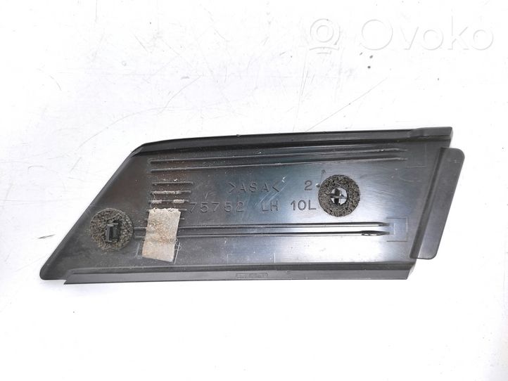 Toyota Yaris Kita priekinių durų apdailos detalė 75752-52010