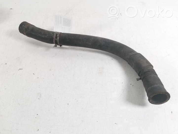 Toyota Corolla Verso E121 Tubo flessibile del liquido di raffreddamento del motore 16571-22070