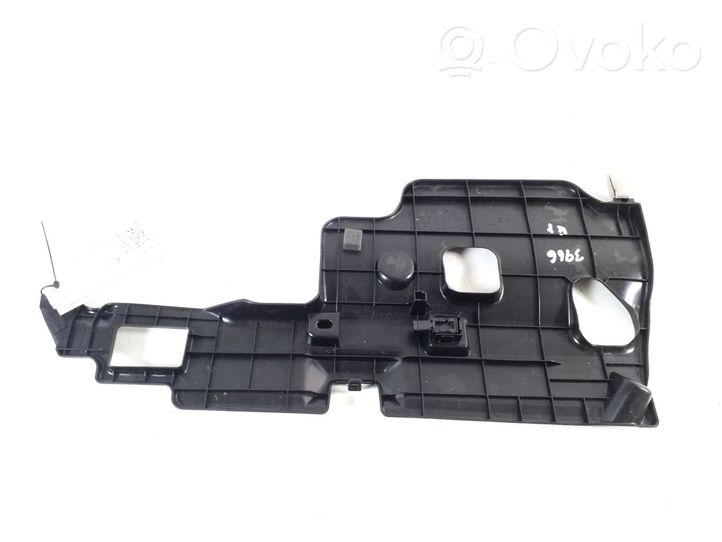 Toyota Prius Prime Kita panelės detalė 55606-47060