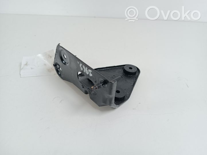 Volkswagen Transporter - Caravelle T5 Support bolc ABS 7E0614711A