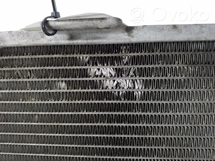 Mercedes-Benz C W204 Coolant radiator A2045001203