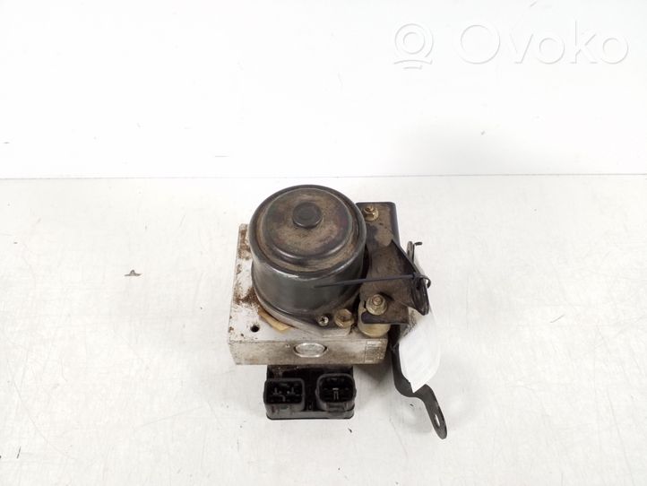 Toyota Land Cruiser (HDJ90) ABS-pumppu 44510-60020