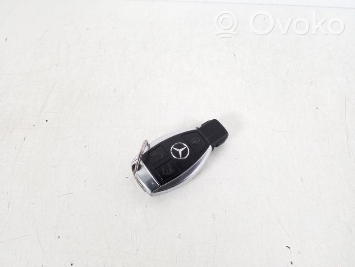 Mercedes-Benz E W212 Ignition key/card A2049050804