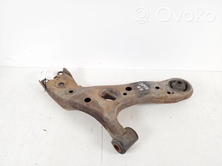 Toyota Avensis T270 Braccio di controllo sospensione anteriore inferiore/braccio oscillante 48069-05080