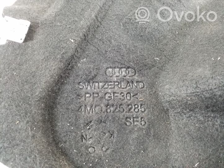 Audi Q7 4M Moottorin alustan välipohjan roiskesuoja 4M0825285