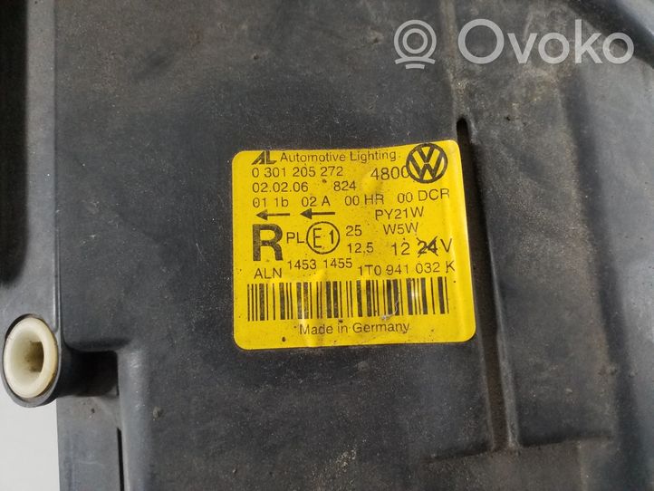 Volkswagen Touran I Faro delantero/faro principal 1T0941032K