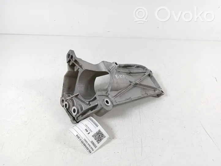 Volvo V40 Support de boîte de vitesses 31370633