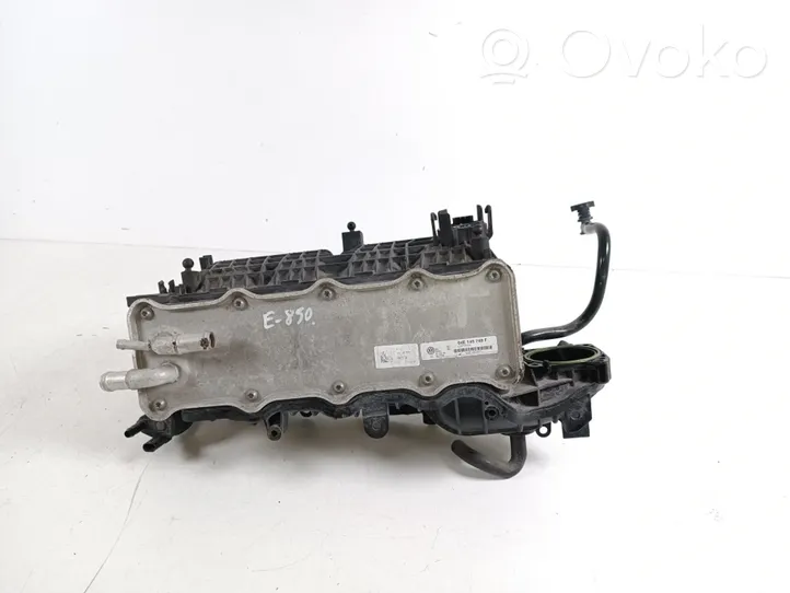 Volkswagen PASSAT B8 Intake manifold 04E129711M