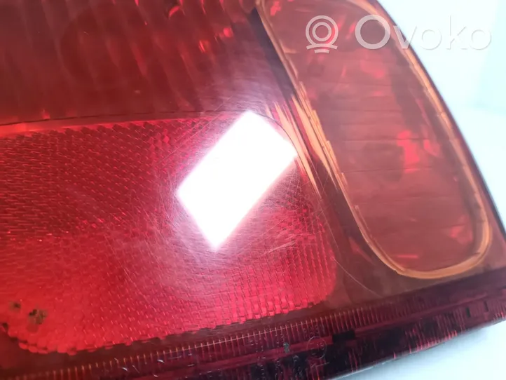 Toyota Yaris Lampa tylna 81561-0D070