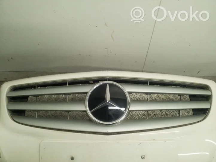 Mercedes-Benz B W246 W242 Zderzak przedni A2468850525