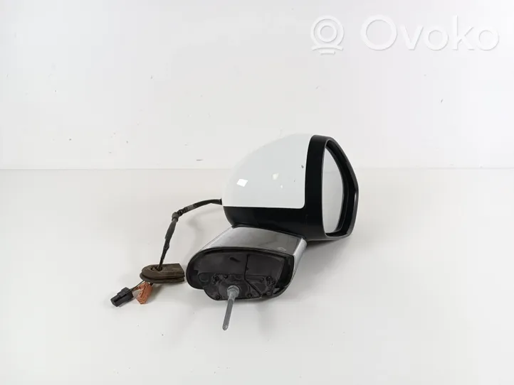 Citroen C3 Front door electric wing mirror 232676024