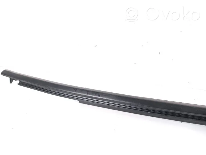 Toyota Corolla E210 E21 Moulures des vitres de la porte avant 7572002490