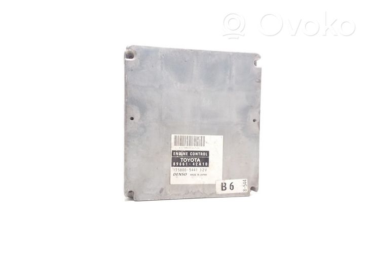 Toyota RAV 4 (XA20) Sterownik / Moduł ECU 8966142A10