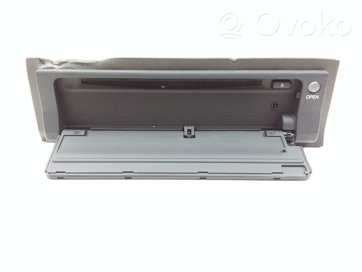 Honda Civic Stacja multimedialna GPS / CD / DVD 39540SMRE010M1