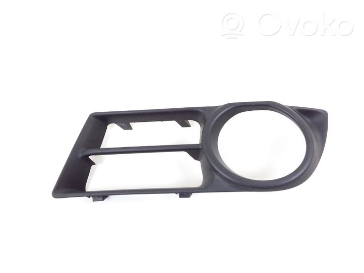 Toyota Corolla Verso AR10 Mascherina/griglia fendinebbia anteriore 521280F040