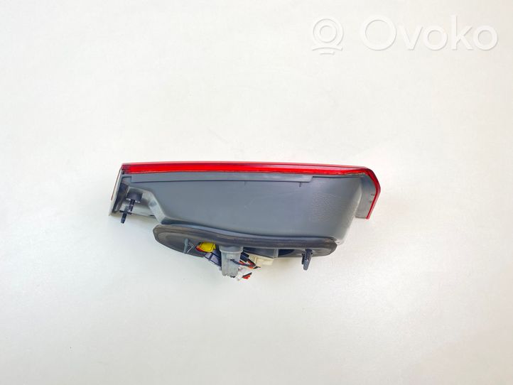 Hyundai Sonata Tailgate rear/tail lights 924033KO