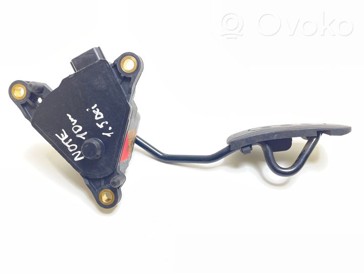 Nissan Note (E11) Pedale dell’acceleratore 0660A