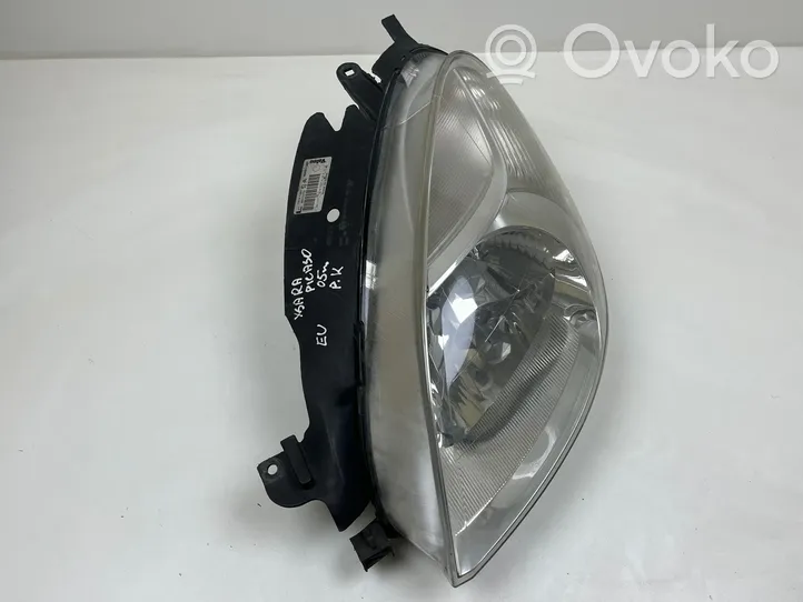 Citroen Xsara Picasso Faro delantero/faro principal 89310170