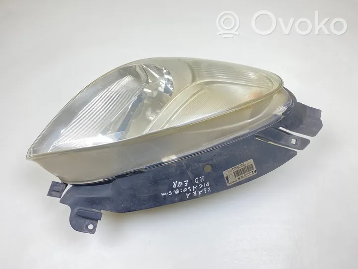 Citroen Xsara Picasso Lampa przednia 89310180