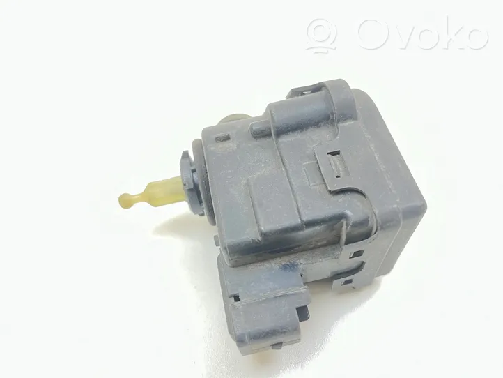 Renault Laguna II Headlight level adjustment motor 8200006664