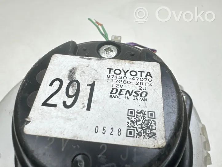 Toyota Prius (XW20) Pulseur d'air habitacle 8713047070