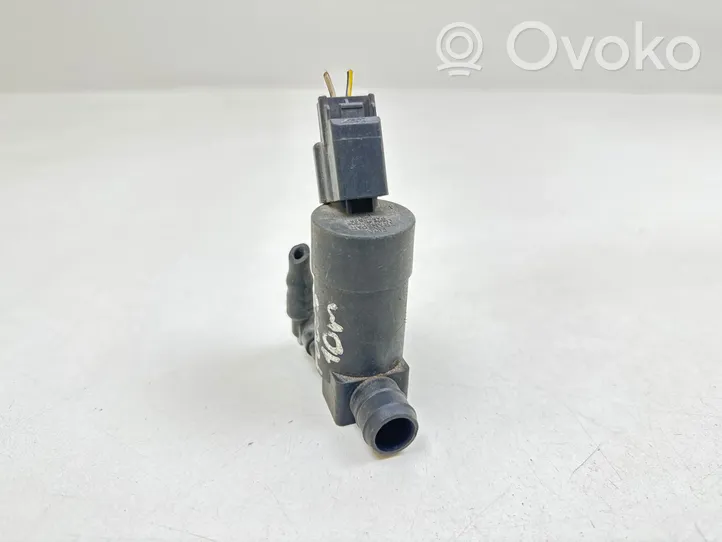 Ford Focus Pompe de lave-glace de pare-brise 1S7117K624FE