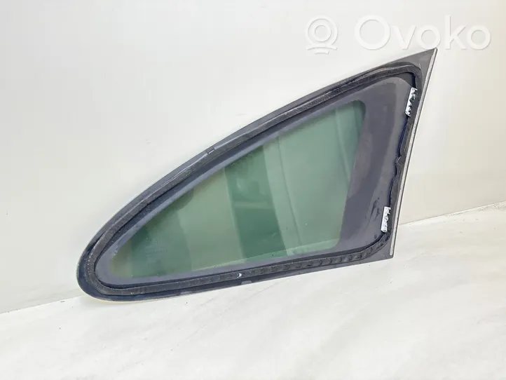 Honda CR-V Rear side window/glass DOT24M101AS3