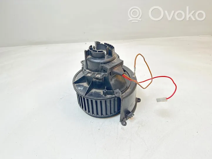 Opel Astra G Ventola riscaldamento/ventilatore abitacolo 52485310