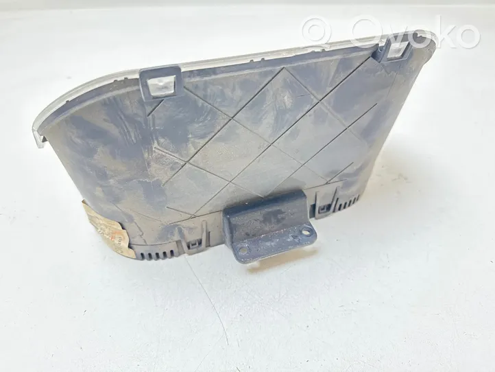 Ford Fusion Speedometer (instrument cluster) 2S6F10A855A