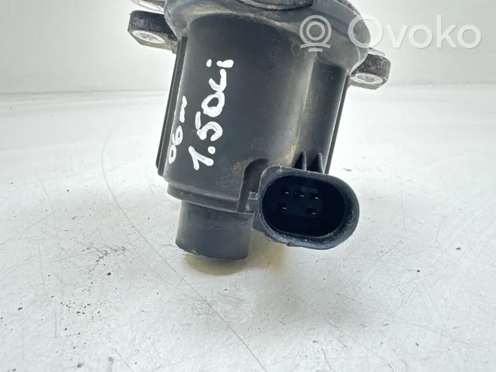 Nissan Note (E11) EGR-venttiili 10260144912