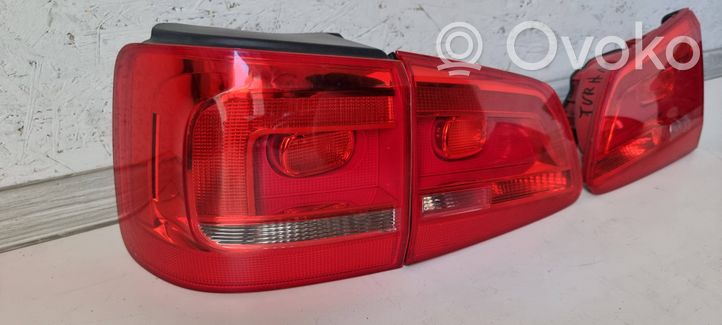 Volkswagen Touran II Set feux arrière / postérieurs 1T0945094