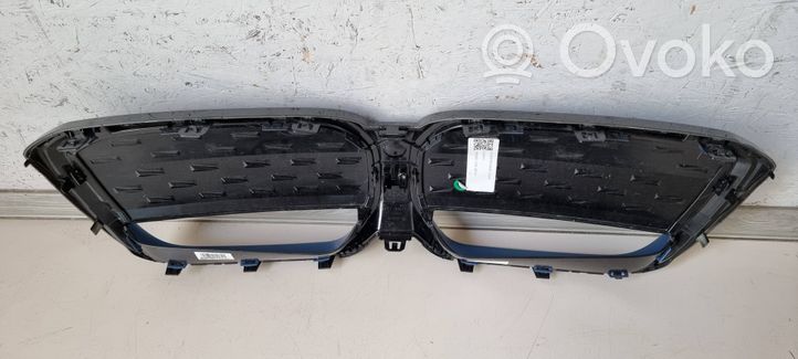 BMW X3 G01 Griglia superiore del radiatore paraurti anteriore 9881798