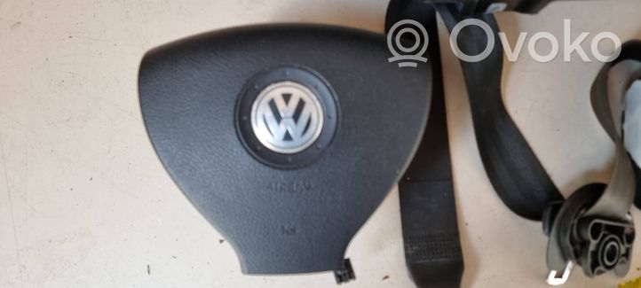 Volkswagen Tiguan Panelės apdailos skydas (apatinis) 5N0857001