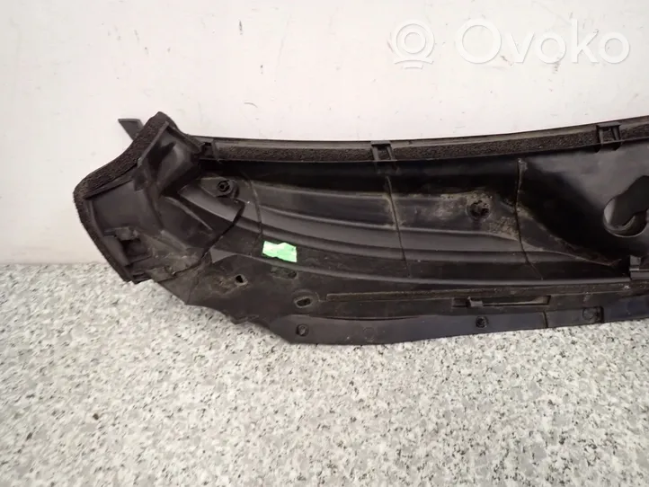 Toyota Aygo AB10 Rivestimento del tergicristallo 