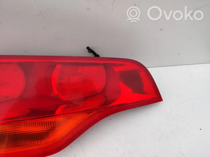 Audi Q7 4L Tailgate rear/tail lights 4L0945093