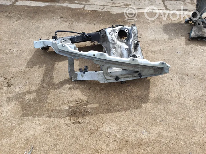 Porsche Cayenne (92A) Longherone lato anteriore 7P0803105