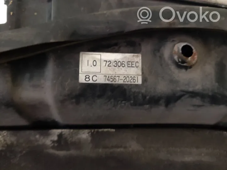 Toyota Corolla Verso E121 Pokrywa przednia / Maska silnika 7456720261