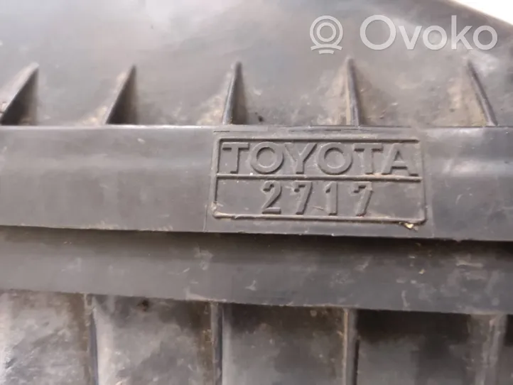 Toyota Corolla Verso E121 Obudowa filtra powietrza 2717