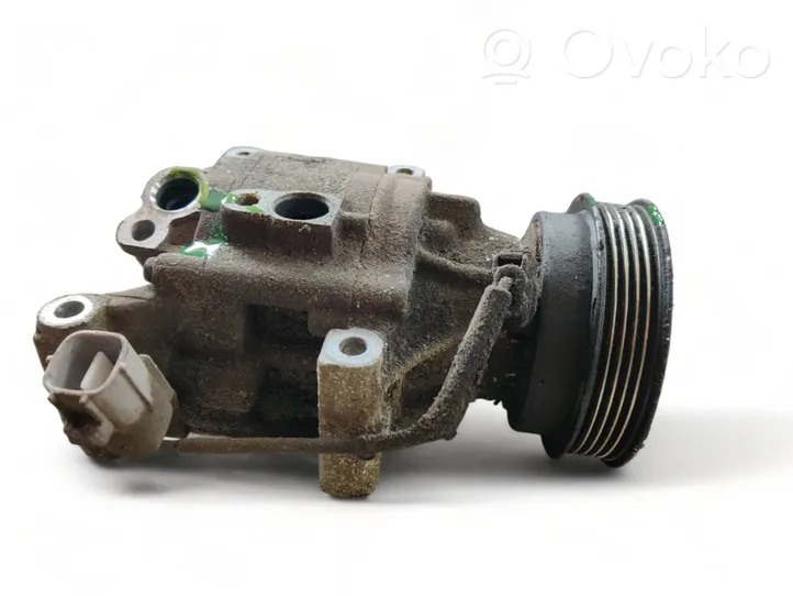 Toyota Corolla Verso E121 Ilmastointilaitteen kompressorin pumppu (A/C) 4472607090