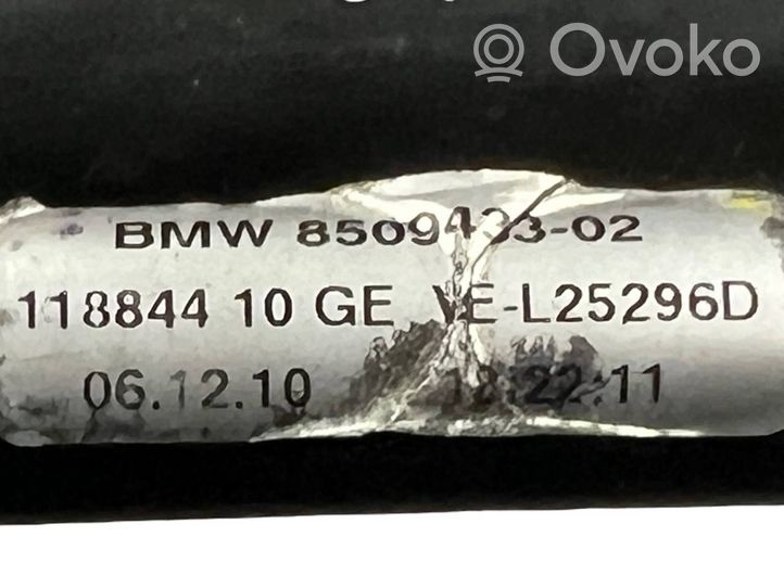 BMW 5 F10 F11 Przewód / Wąż chłodnicy oleju skrzyni biegów 8509433