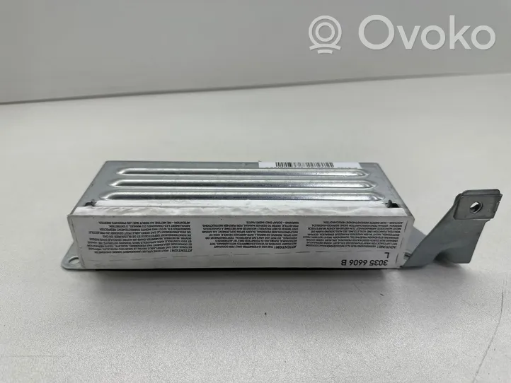 Mercedes-Benz S W221 Takaoven turvatyyny 2218600505