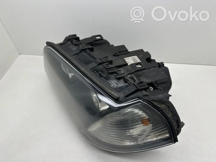 BMW X3 E83 Headlight/headlamp 7162191