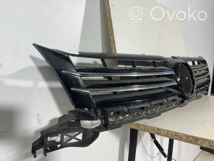 Volkswagen Caddy Maskownica / Grill / Atrapa górna chłodnicy 2K5853651